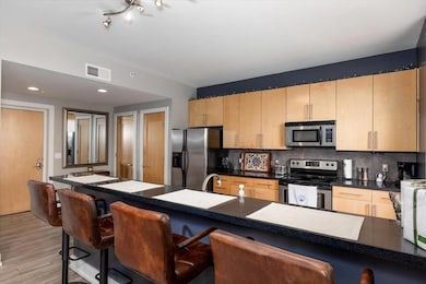 400 Walnut St unit 803, Des Moines, IA 50309 - photo 3