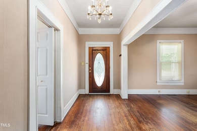 219 W Parker Street-9