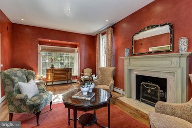 9629 Weathered Oak Ct, Bethesda, MD 20817 - photo 3