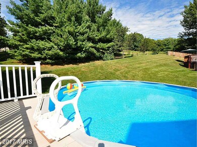 9502 Hallhurst Rd, Nottingham, MD 21236 - photo 7