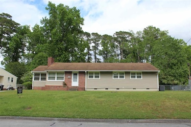 500 Dogwood Ln, Jacksonville, NC 28540 - photo 2