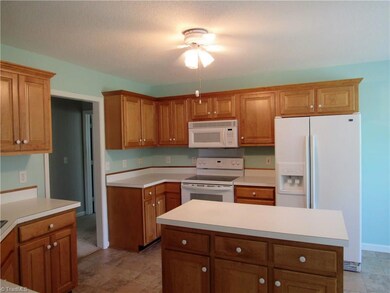 3533 Covent Oak Ct, High Point, NC 27265 - photo 2