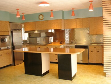 Gleaming 1950's Kitchen
