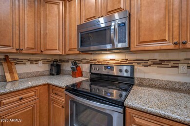 4-web-or-mls-QP-9894