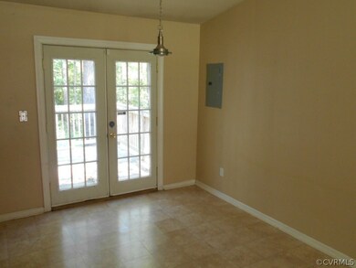 Dining area, French doors to deck