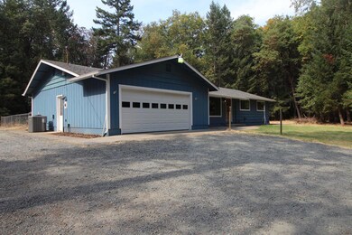 3450 Amber Ln, Grants Pass, OR 97527 - photo 2