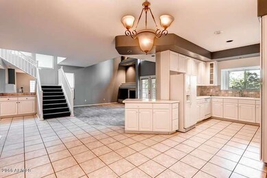 7240 N Dreamy Draw Dr Unit 109-small-004