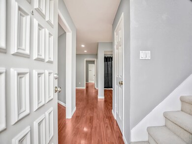 5847 Green Falls Dr, Houston, TX 77088 - photo 6