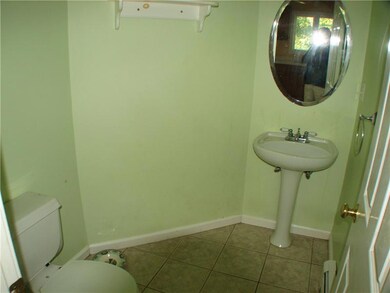 80 Hudson St, Attleboro, MA 02703 - photo 6