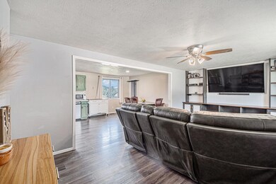 549 Washington St, Carson, IA 51525 - photo 7