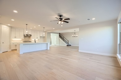 3505 Kings Court Dr, Lewisville, TX 75056 - photo 4