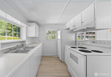 900 29th St SE unit 10, Auburn, WA 98002 - photo 5