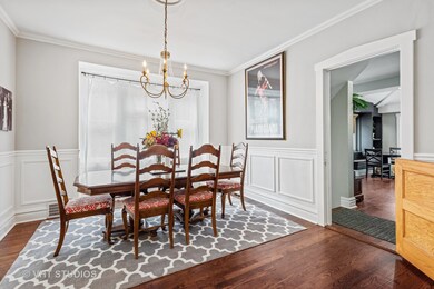 174 N Evergreen Ave, Elmhurst, IL 60126 - photo 7