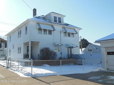 1034 Scott St, Wilkes Barre, PA 18705 - photo 5