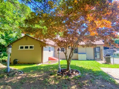 93 Homestead Ave, Holyoke, MA 01040 - photo 4