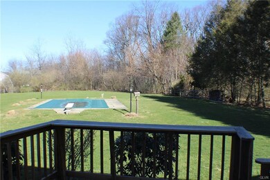 5175 Crest St, Germansville, PA 18053 - photo 6