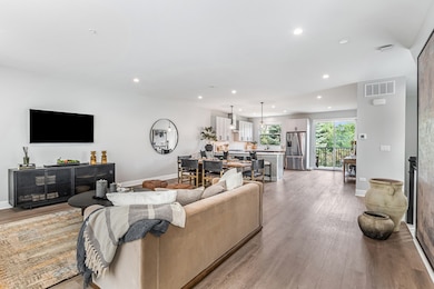 The Henry at Harms Woods, Skokie, IL 60077 - photo 4