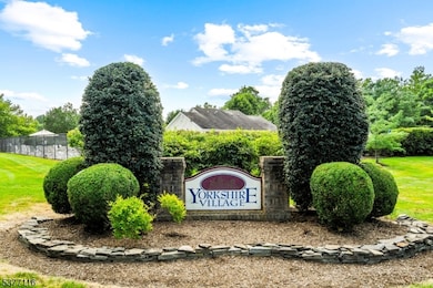 98 Canal View Dr, Lawrence Township, NJ 08648 - photo 2