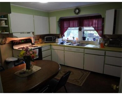 15 North St, Spencer, MA 01562 - photo 3