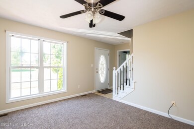 6811 E Manslick Rd, Louisville, KY 40228 - photo 5