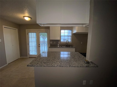 8024 Cambridge Cir unit A, Fort Worth, TX 76108 - photo 6