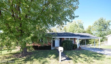 330 Miller Dr, Strasburg, VA 22657 - photo 2