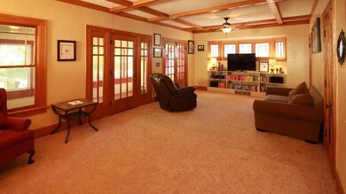Living Room (Front Room)