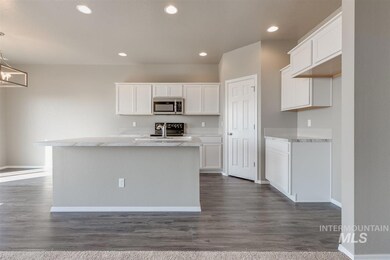 7103 S Birch Creek Ave, Meridian, ID 83642 - photo 4