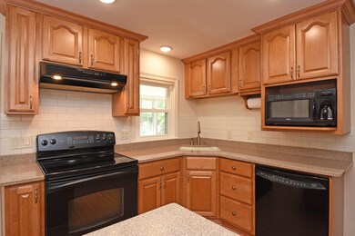 9 Woodlawn St, Northborough, MA 01532 - photo 6