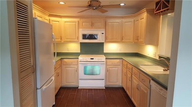 130 Marina Dr unit B, Slidell, LA 70458 - photo 3