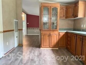 82 Small Creek Ln, Hendersonville, NC 28792 - photo 4