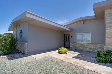 Garnette Front Entry