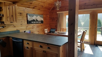 32 Kings Hwy, Colebrook, NH 03576 - photo 3