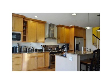 4 John St unit 2, Warren, RI 02885 - photo 3