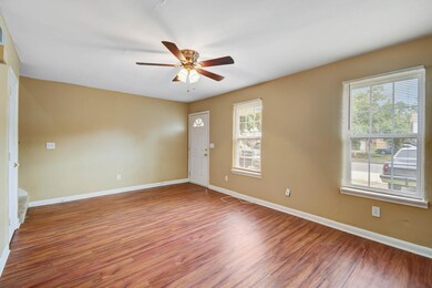 2318 Applebee Way, Charleston, SC 29414 - photo 4