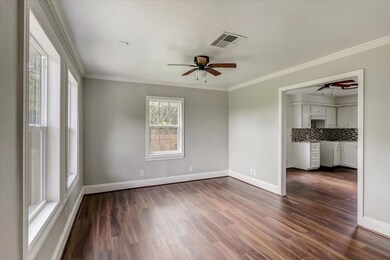 3316 Creston Dr, Houston, TX 77026 - photo 7