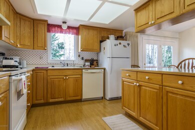 5321 Tudortop Cir, Anchorage, AK 99507 - photo 5