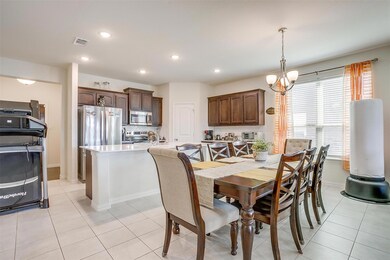 805 Holbrook Rd, Springtown, TX 76082 - photo 5