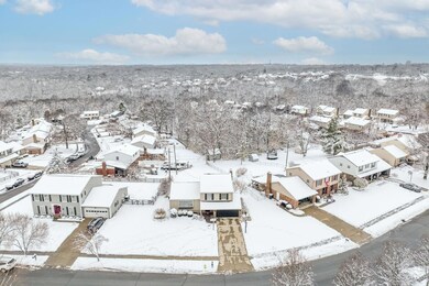 7368 Pickway Dr, Cincinnati, OH 45233 - photo 7