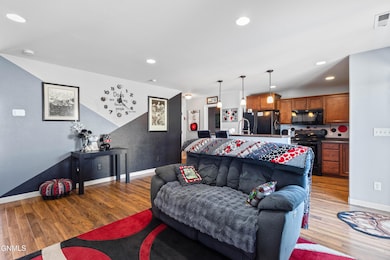 1304 Sorrento Cir, Bismarck, ND 58501 - photo 7