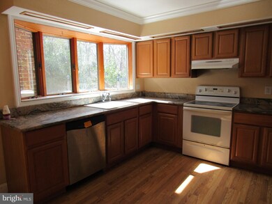 8 Tallowood Dr, Medford, NJ 08055 - photo 4