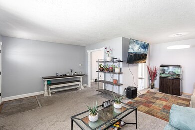 5337 Karl Rd. Columbus, OH 43229 035