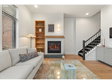 1684 NW Riverscape St unit 1684, Portland, OR 97209 - photo 7