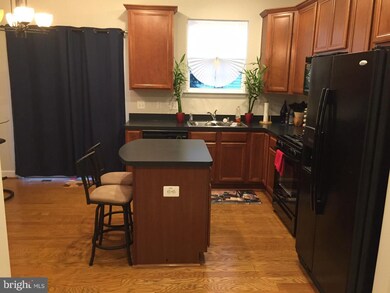 517 Garrett a Morgan Blvd, Hyattsville, MD 20785 - photo 5