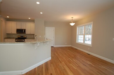 68 Hall Rd, Londonderry, NH 03053 - photo 6