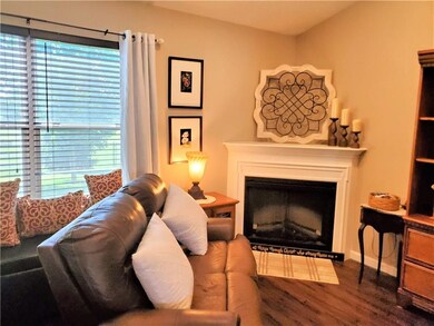 2533 Wildflower Ln, Greenwood, IN 46143 - photo 5