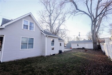 449 E Adams St, Franklin, IN 46131 - photo 5