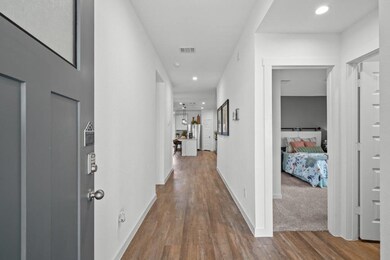 13918 Bay Crest Ct, La Marque, TX 77568 - photo 7