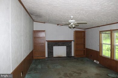 6011 Charlestown Rd unit 3, Mercersburg, PA 17236 - photo 6