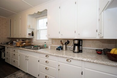 21 Perley St, Concord, NH 03301 - photo 7